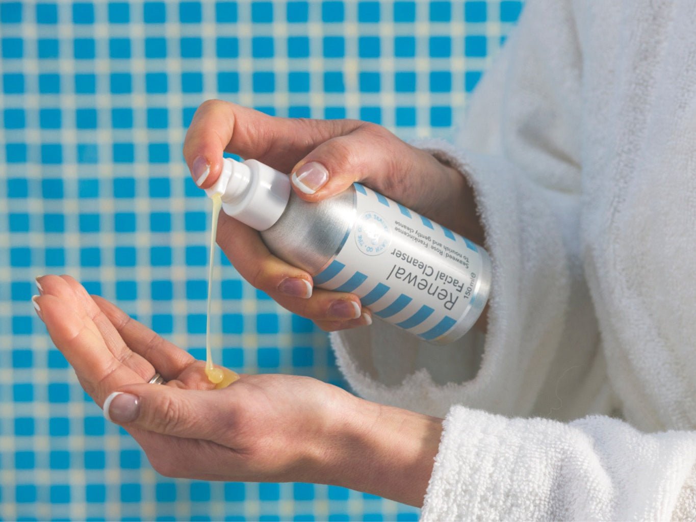 Cleansers Salicylic Acid: Benefits, Usage & Comparisons - The Cornish Seaweed Bath Co.