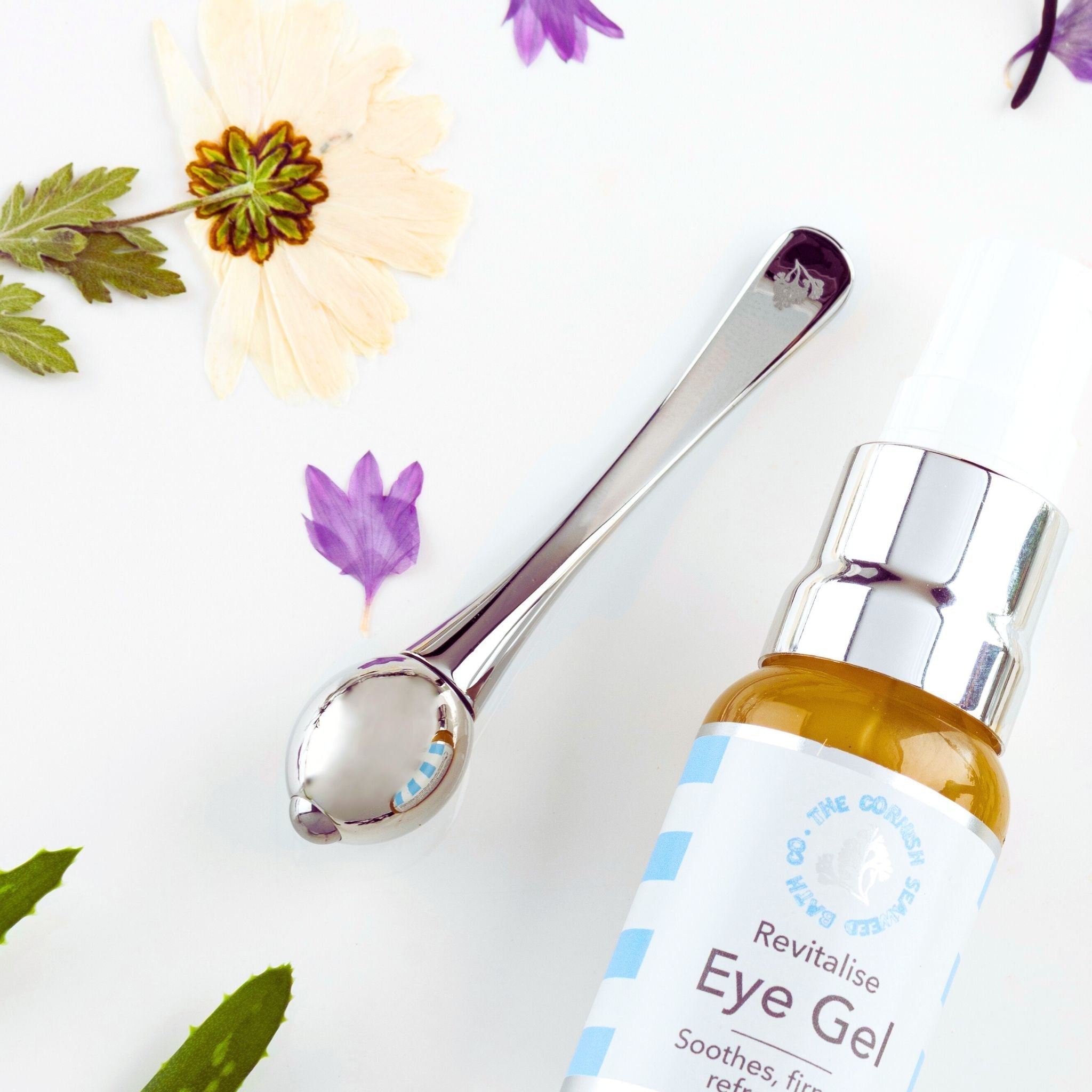 Eye Cream for Wrinkles: A Calm, Complete Guide to Caring for Your Delicate Eye Area - The Cornish Seaweed Bath Co.