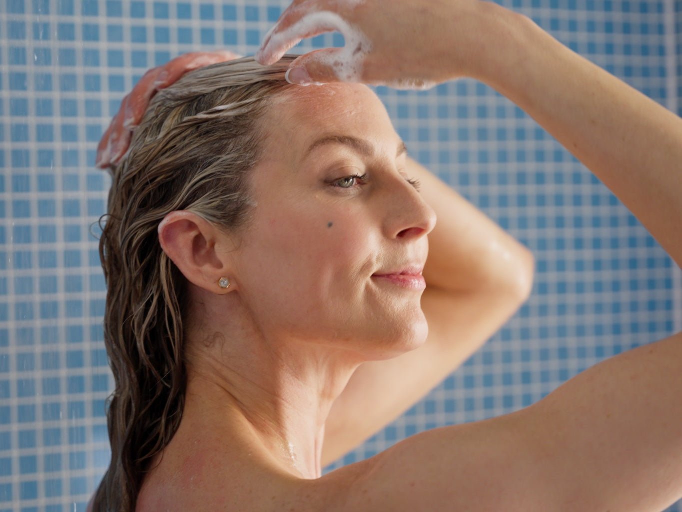Restore Shine: Dry Menopausal Hair Guide 2026 - The Cornish Seaweed Bath Co.
